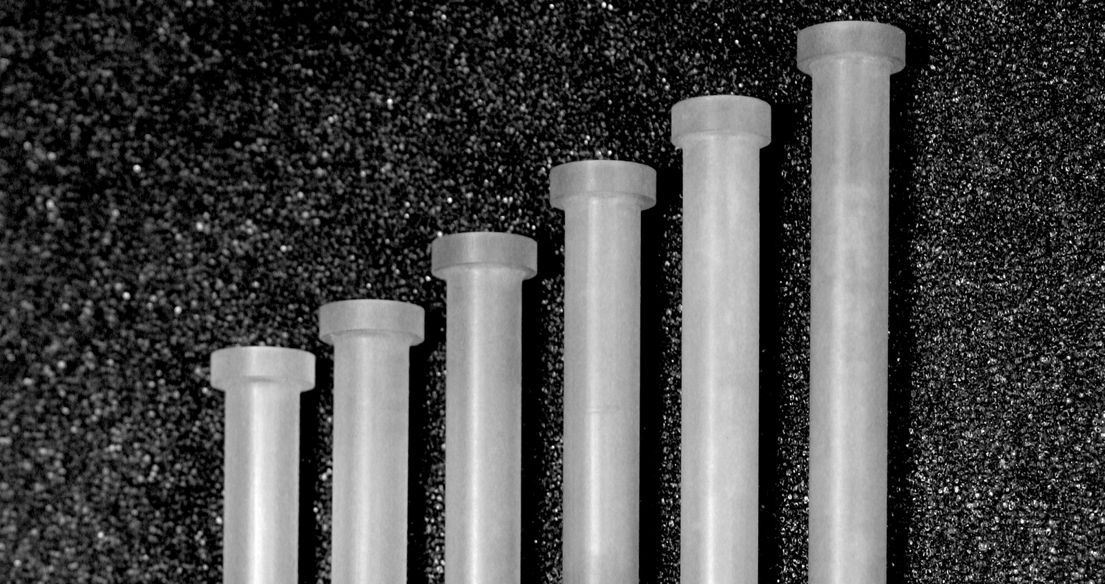 HIGH-PRESSURE SAPPHIRE TUBES AND CAPILLARIES